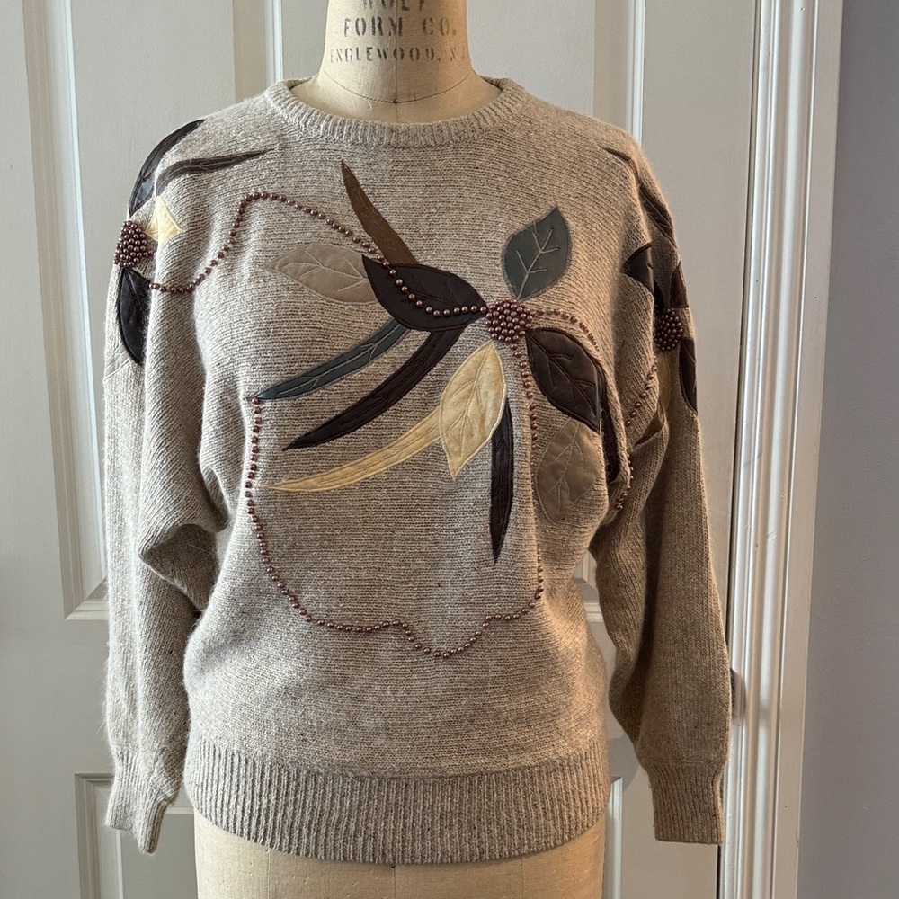 Vintage Sweater by UNO & UNA embellished patched beaded women’s M